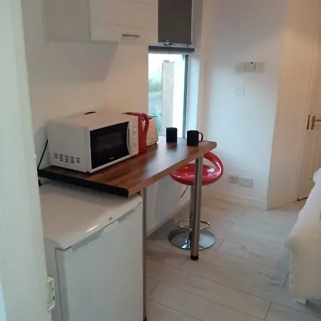 Self Catering Studio's Near City Center * Dublin